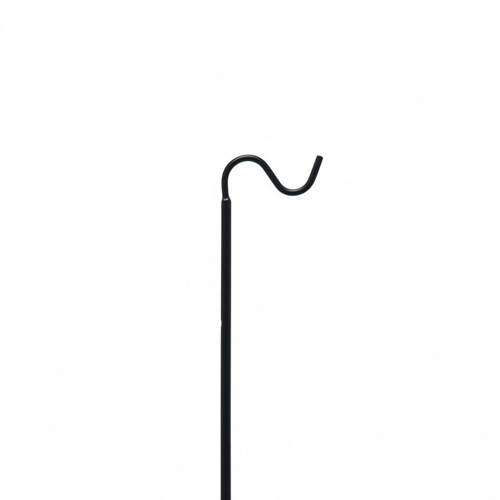 Skápahaldari við náttúrligari tréhendi, svartur, 130 cm