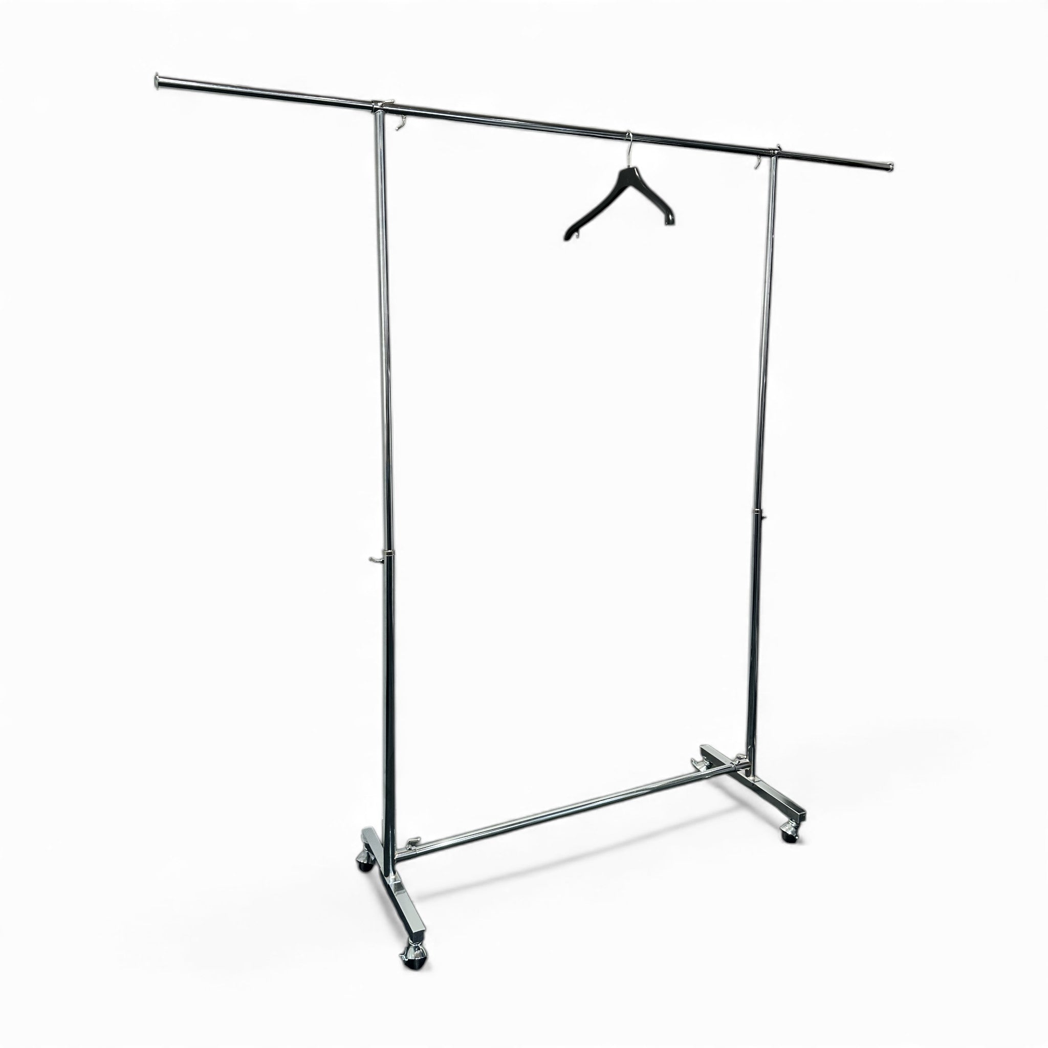 Spacey vaatekisko/vaateteline pyörillä, kromi.