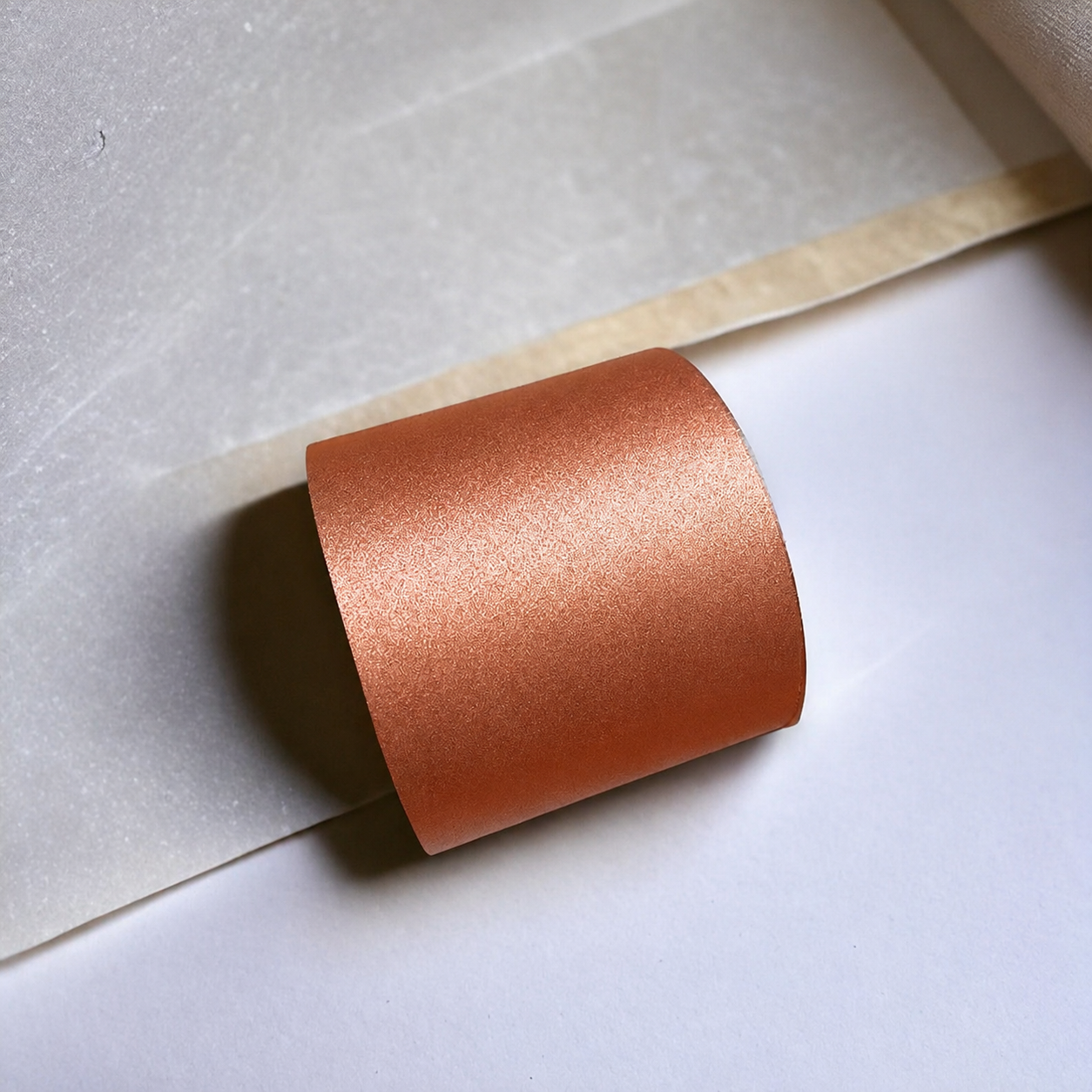 Gavepapir B 10 cm. Kobber, kraftpapir. 100 mtr