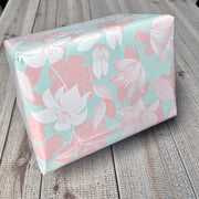 Innslagningspappir B 57 cm. Lyse toner, belagt papir. 150 m.