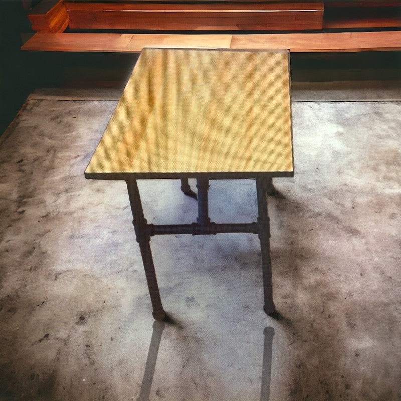 Levityöpöytä - pieni - KOIVU. JÄLJELLEJÄÄN MYYNTI