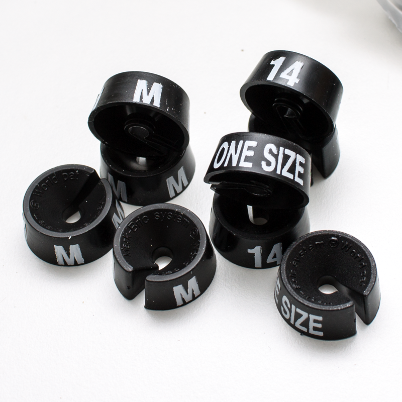 Støddarsmerki - Svørt - 25 eins í posu. Vel størrið