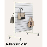 Gondol på metalstel i hvid med rillepanel hvid/alu lister