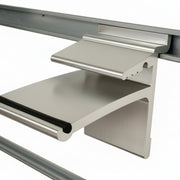 Glar hyldubúnaður til rilluplátu. 1 sett.