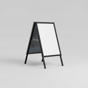 A-skilt med snaprammer 50 x 70 cm – sort