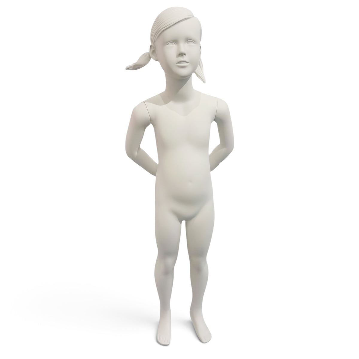 Pige børnemannequin 7-8 år. Skulptureret hår