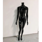 Faceless damemannequin. Sort high gloss med Faceless hoved. Kan bruges med eller uden hoved. Model B