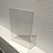 Skilteholder til bord, A6 - lige (åben i bunden)