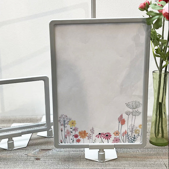 Skilteholder, A4, med indstiksplade, plast, lysegrå