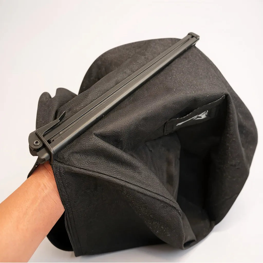 Kollektionspose, med kuffertlukning, bomuld, sort, B46 x D 36 x H120 cm. med strop