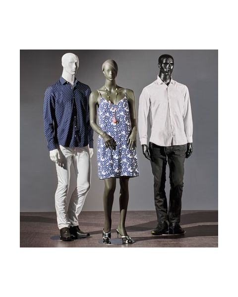 1400 damemannequin. Grå, mat med hoved, ansigt og skulpterede hår. H 178 cm. Hænder foran