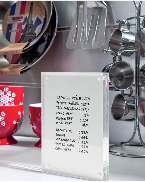 Magnetisk skilteholder, A5, B 15 x D 2 x H 21 cm, klar akryl