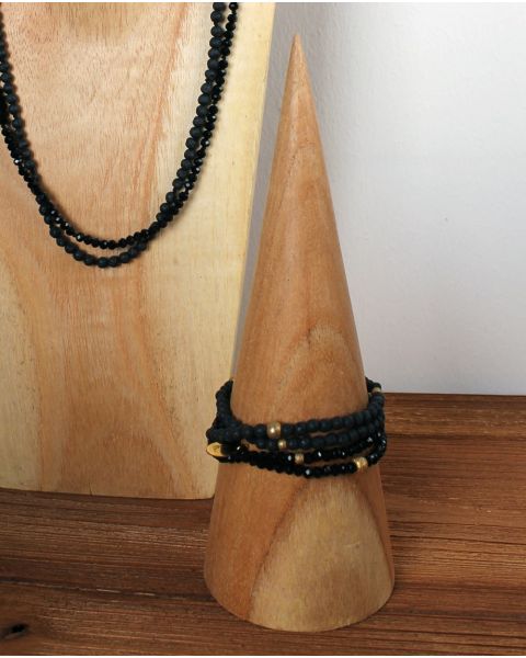 Kegleformet armbåndsdisplay i træ, natur