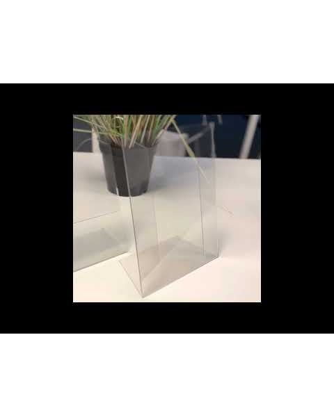 Skrå skilteholder, A6. PET plast. - 5 stk.