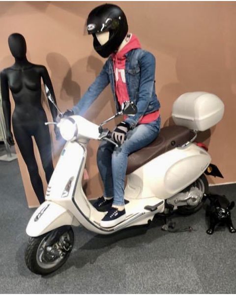 Leddelt herremannequin